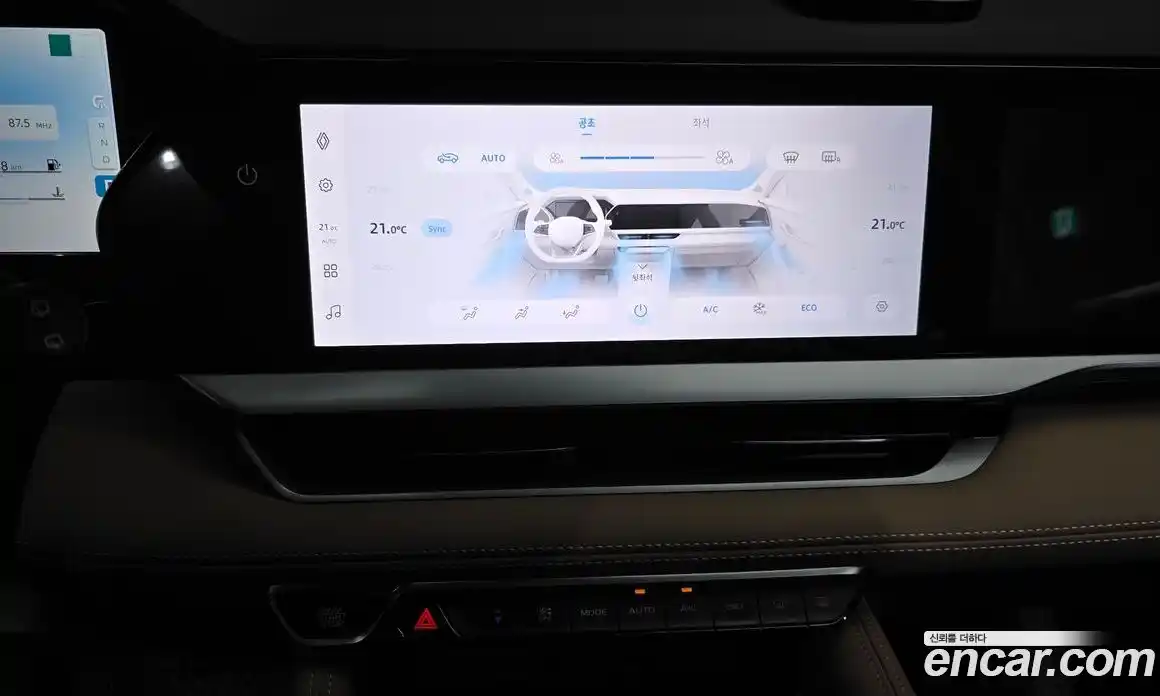 Renault Grand Koleos 2025 1.5 гидро, фото 21
