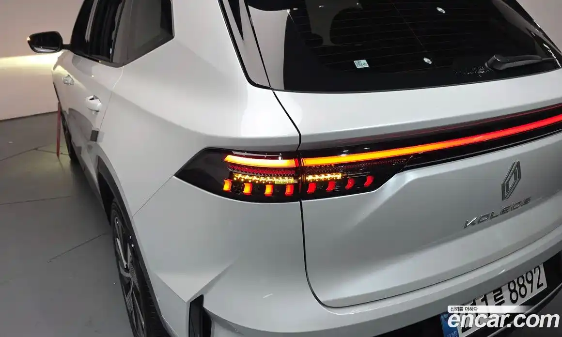 Renault Grand Koleos 2025 1.5 гидро, фото 8