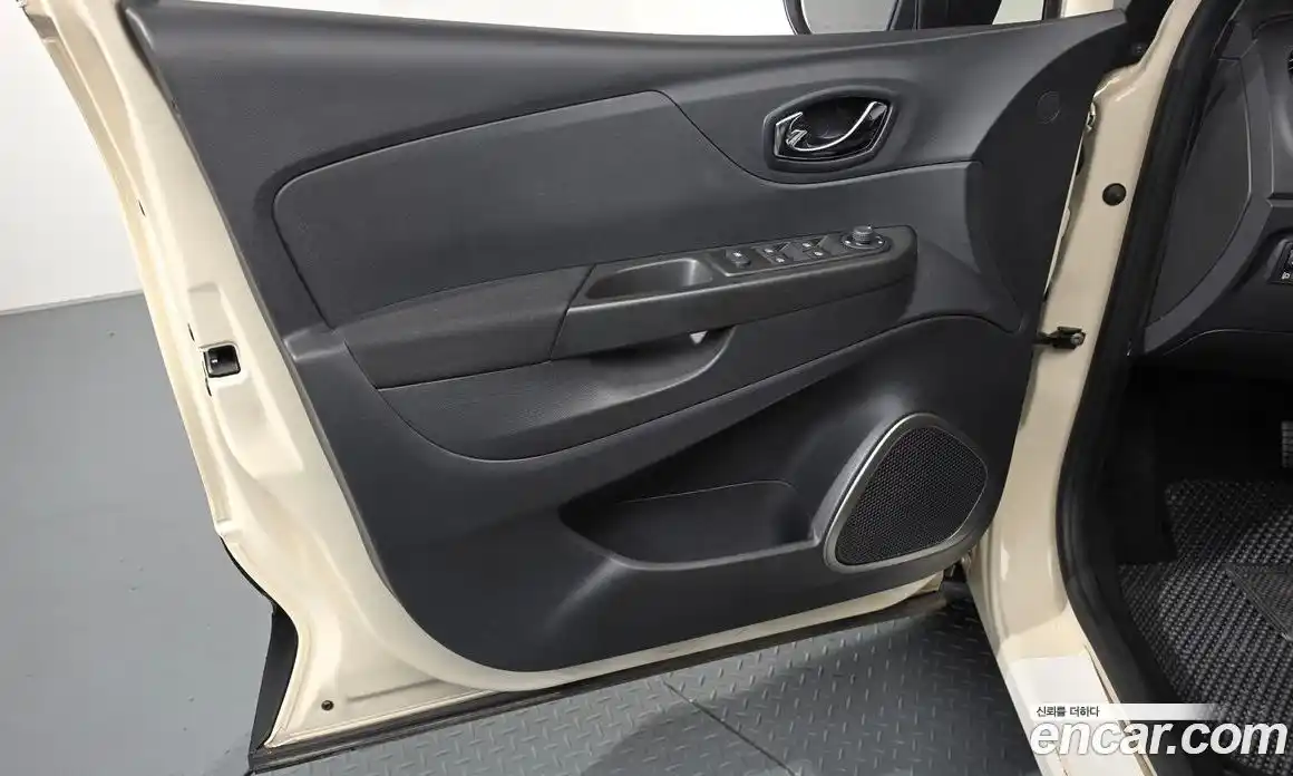 Renault QM3 2016 1.5 гидро, фото 14