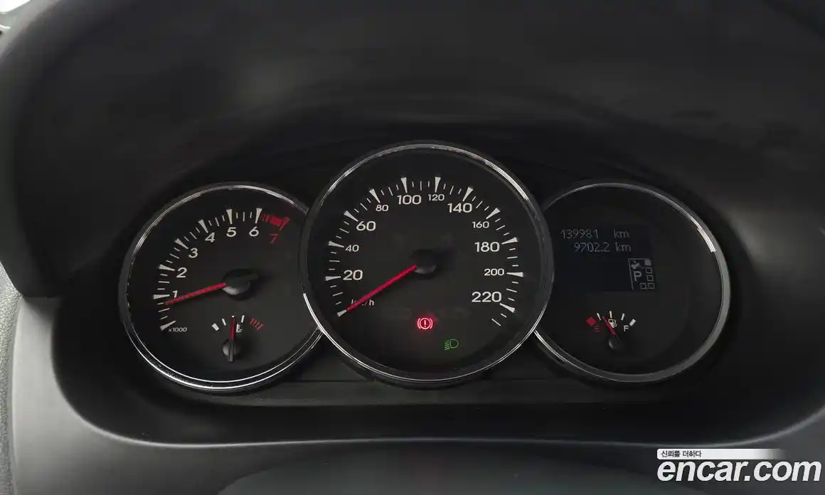Renault SM3 2010 1.6 гидро, фото 8