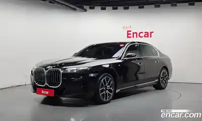 BMW 7 серия, 2025, 12 584 км