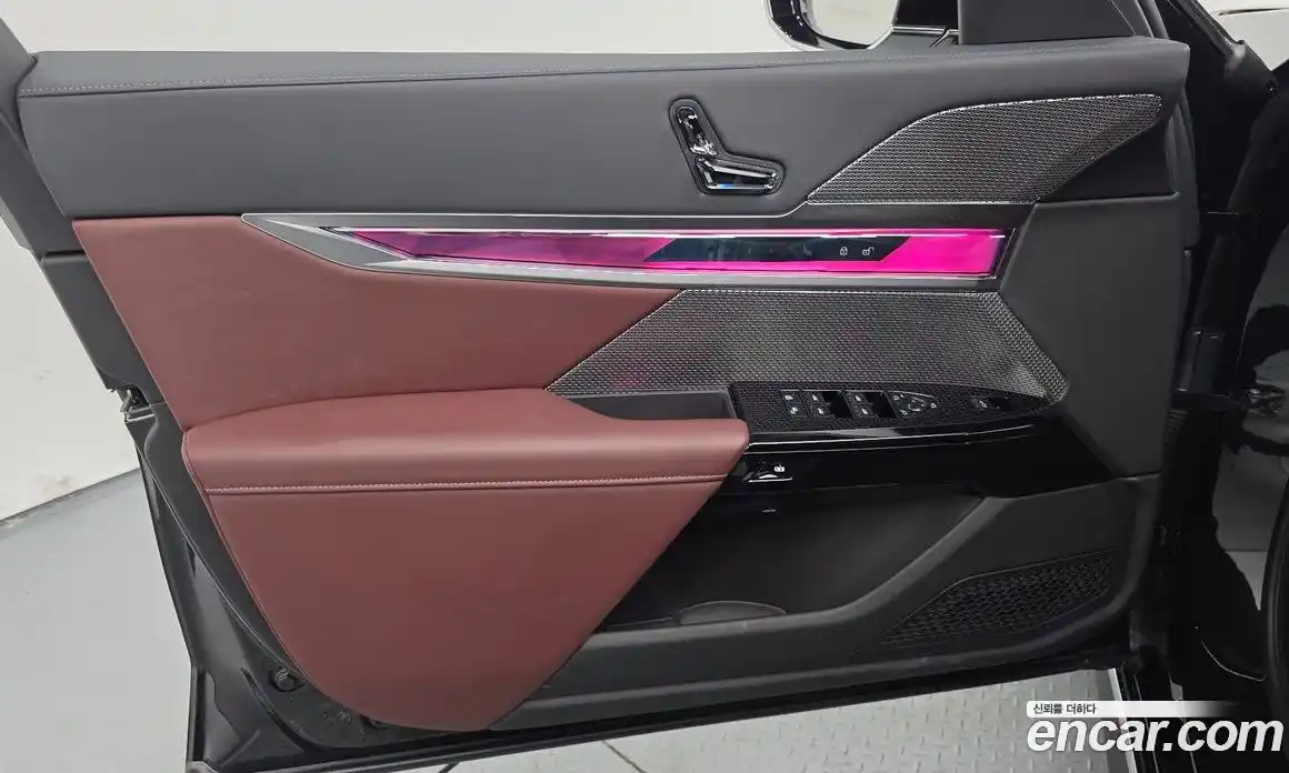 BMW 7 серия 2025 3.0 автомат (гидро), фото 27