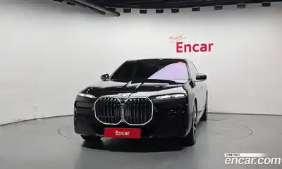 BMW 7 серия 2025 3.0 автомат (гидро), миниатюра 3