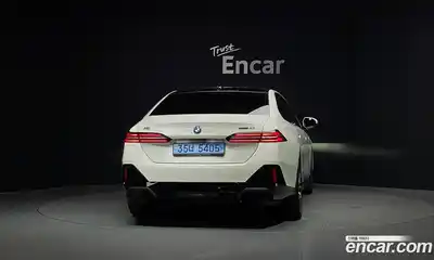 BMW i5 2024 0.2 автомат (гидро), миниатюра 4