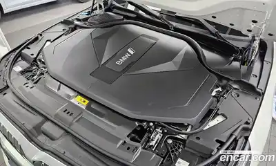 BMW i5 2024 0.2 автомат (гидро), миниатюра 6