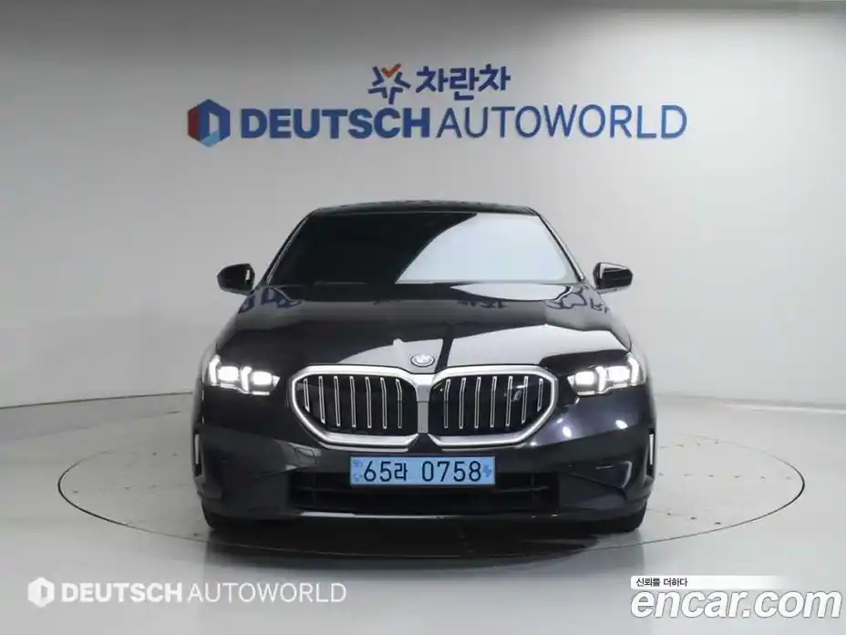 BMW i5 2024 0.2 автомат (гидро), фото 3