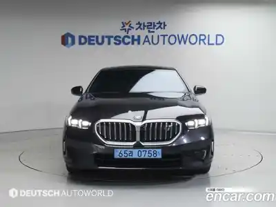 BMW i5 2024 0.2 автомат (гидро), миниатюра 3