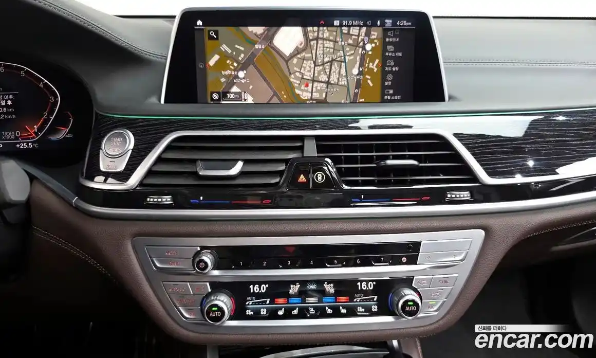 BMW 7 серия 2021 3.0 автомат (гидро), фото 18