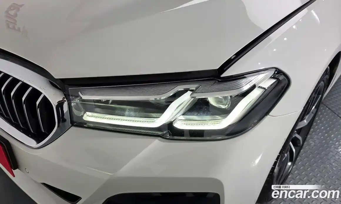 BMW 5 серия 2021 2.0 автомат (гидро), фото 8