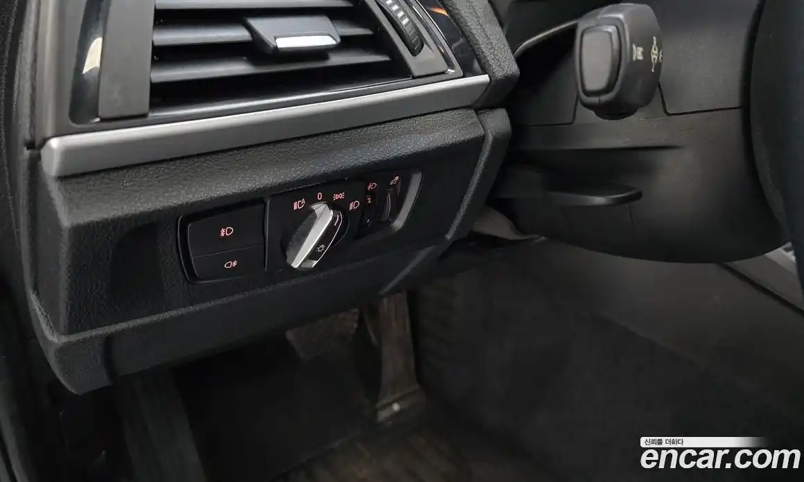 BMW 1 серия 2013 2.0 автомат (гидро), фото 14