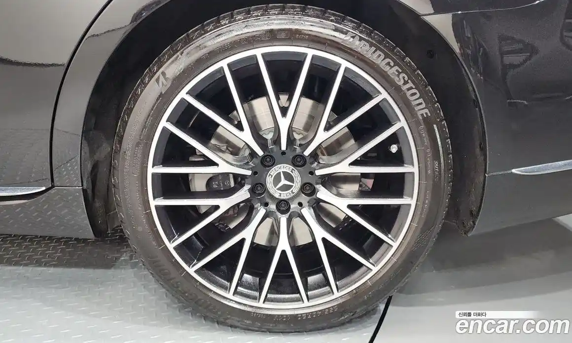 Mercedes-Benz S-Class 2022 4.0 гидро, фото 7 Mercedes-Benz S-Class 2022 4.0 гидро, фото 7