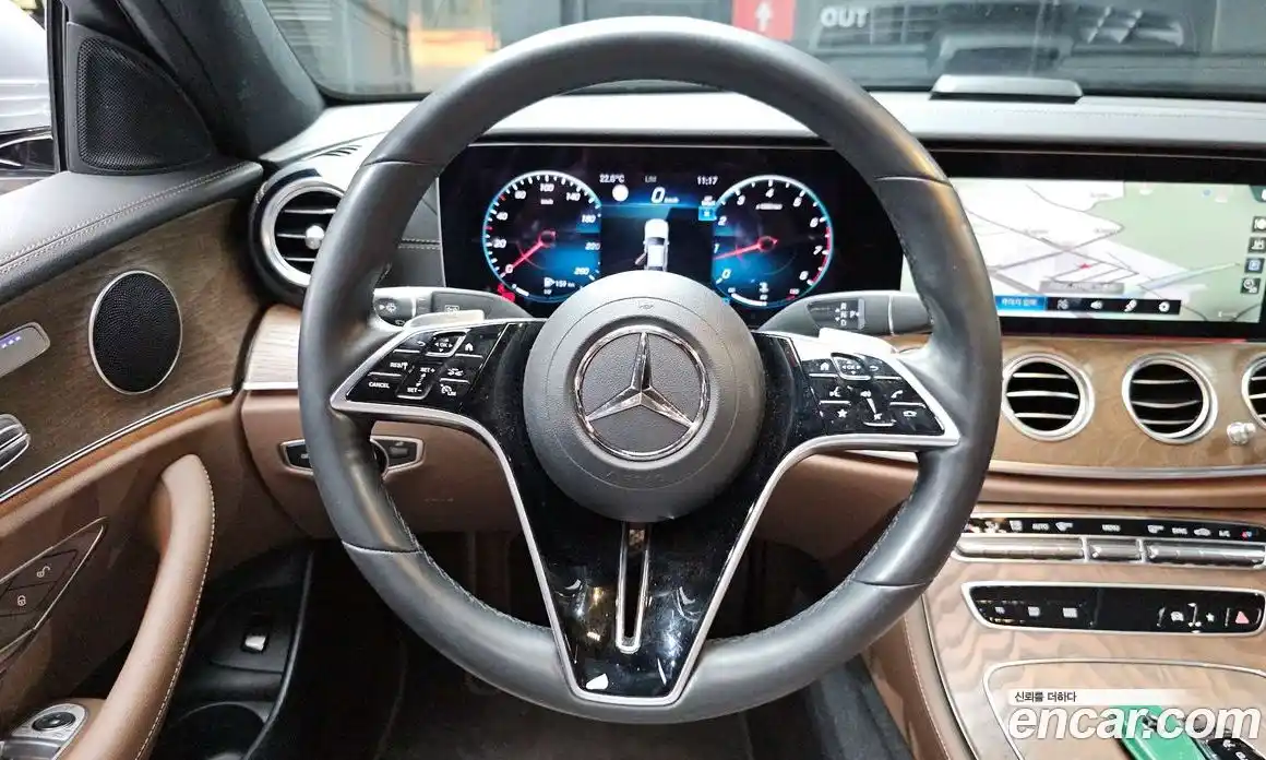 Mercedes-Benz E-Class 2022 2.0 гидро, фото 19