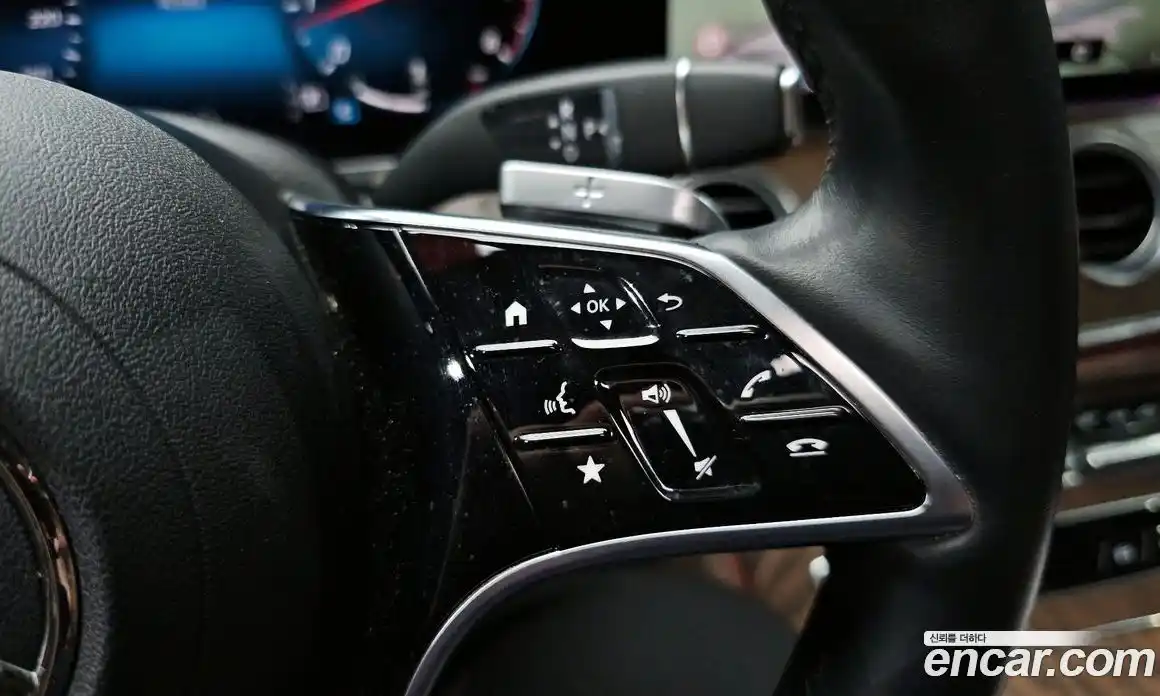 Mercedes-Benz E-Class 2022 2.0 гидро, фото 32