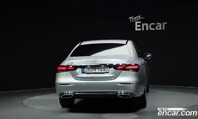 Mercedes-Benz E-Class 2022 2.0 гидро, миниатюра 4