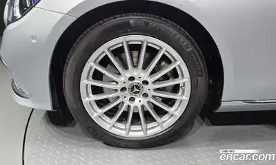 Mercedes-Benz E-Class 2022 2.0 гидро, миниатюра 5