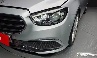 Mercedes-Benz E-Class 2022 2.0 гидро, миниатюра 8