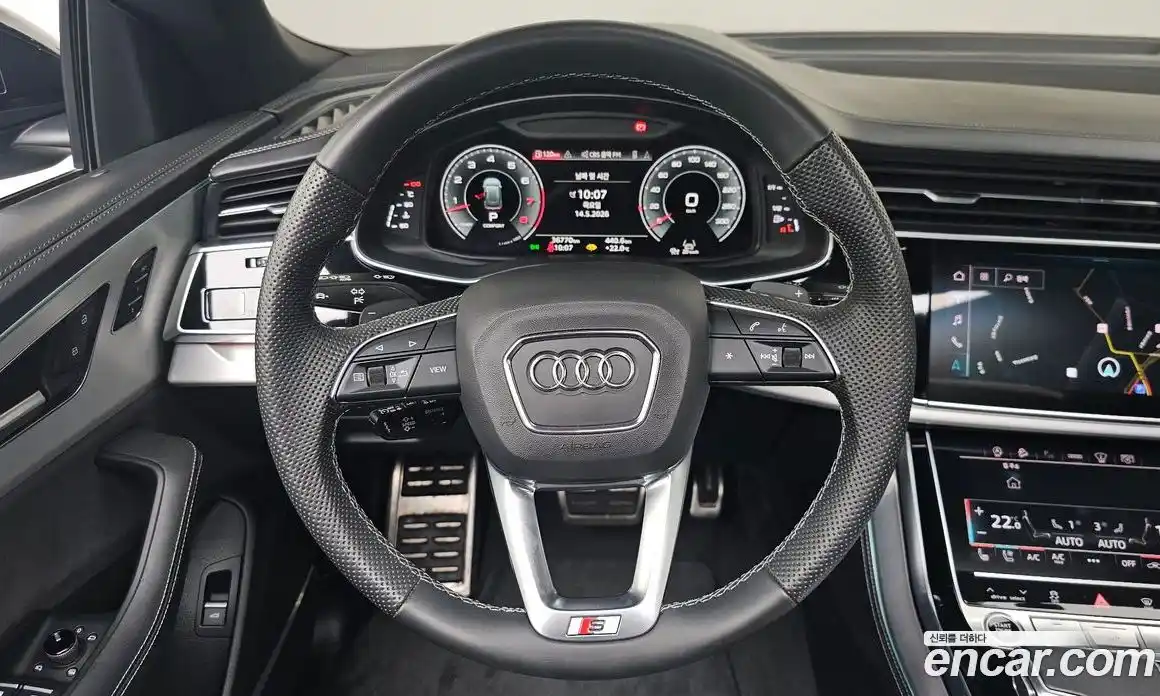 Audi Q8 2023 3.0 автомат (гидро), фото 17