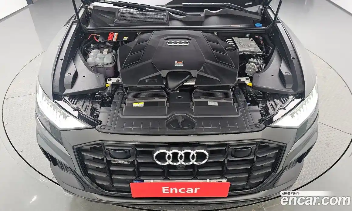 Audi Q8 2023 3.0 автомат (гидро), фото 5