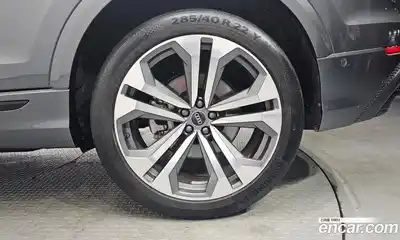 Audi Q8 2023 3.0 автомат (гидро), миниатюра 6
