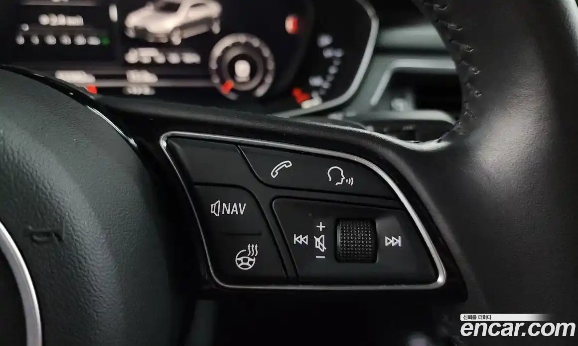 Audi A4 2018 2.0 автомат (гидро), фото 23