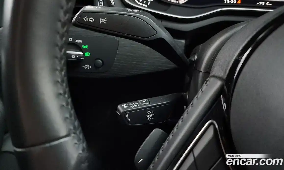 Audi A4 2018 2.0 автомат (гидро), фото 34
