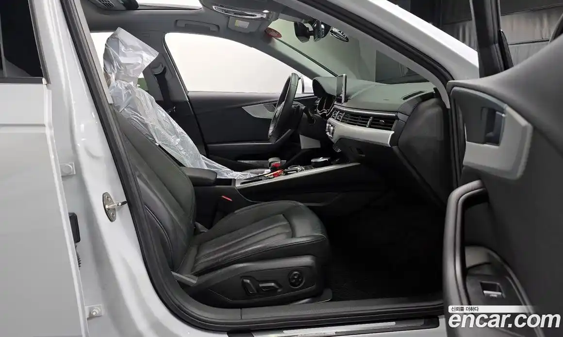 Audi A4 2019 2.0 автомат (гидро), фото 16