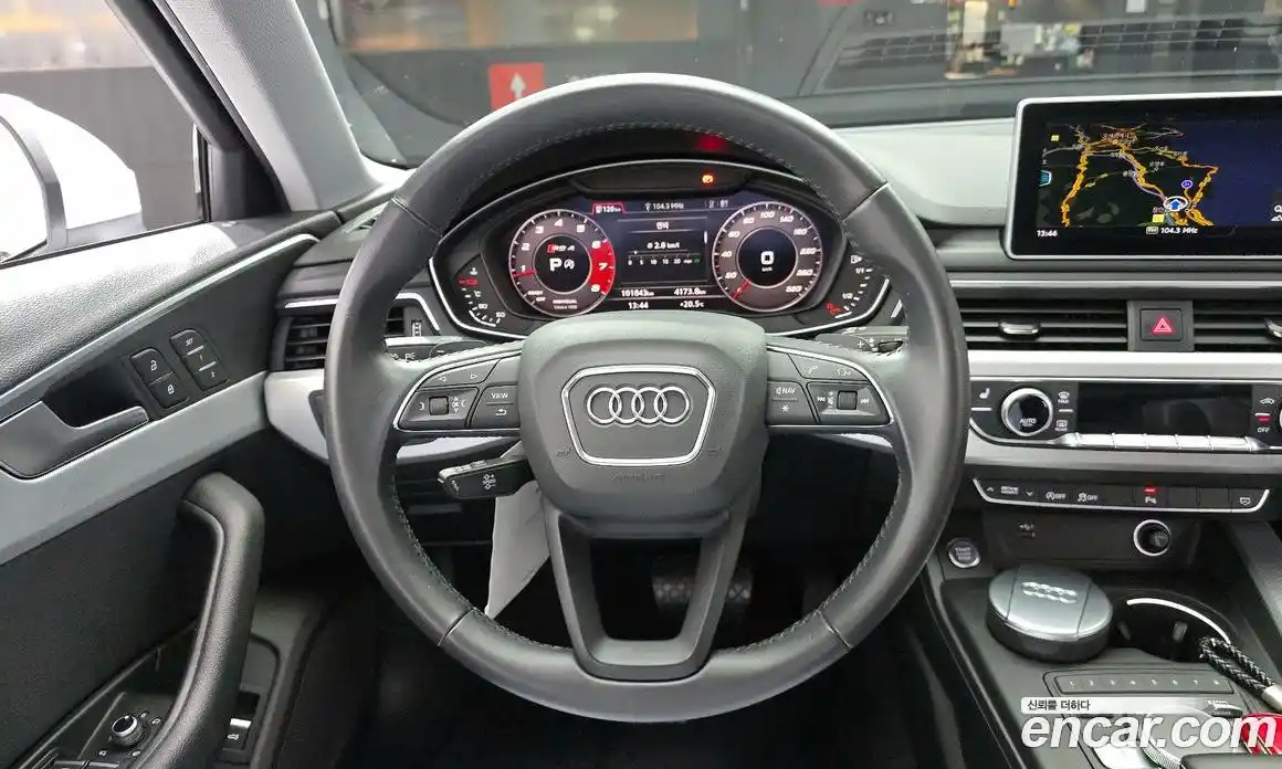 Audi A4 2019 2.0 автомат (гидро), фото 19