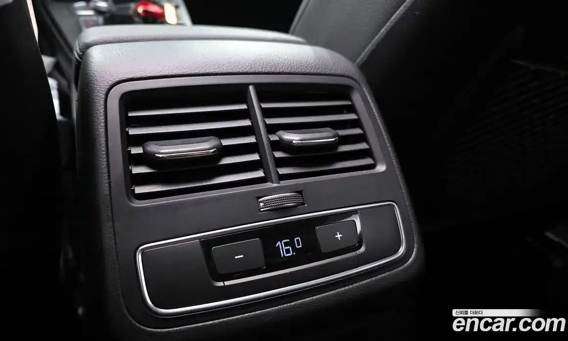 Audi A4 2019 2.0 автомат (гидро), фото 27