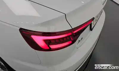 Audi A4 2019 2.0 автомат (гидро), миниатюра 9