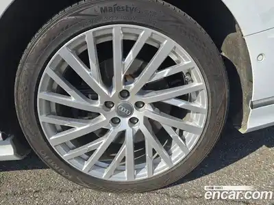 Audi A8 2020 3.0 автомат (гидро), миниатюра 5