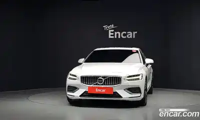 Volvo S60 2021 2.0 автомат (гидро), миниатюра 3