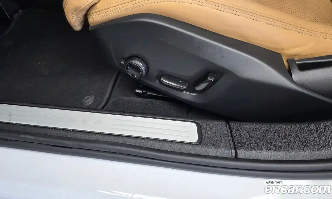Volvo S60 2021 2.0 автомат (гидро), фото 33
