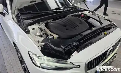 Volvo S60 2021 2.0 автомат (гидро), миниатюра 6