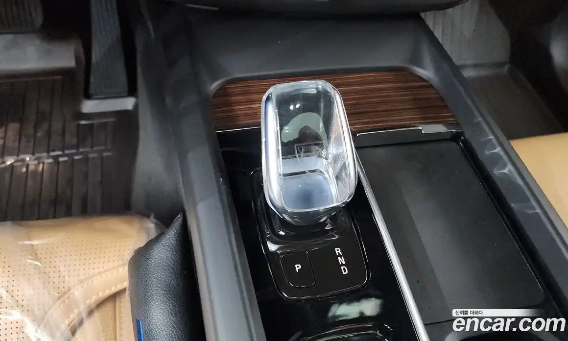 Volvo XC60 2022 2.0 автомат (гидро), фото 12