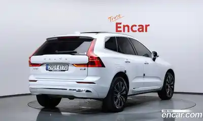 Volvo XC60 2022 2.0 автомат (гидро), миниатюра 2