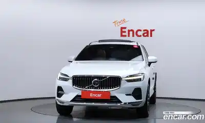 Volvo XC60 2022 2.0 автомат (гидро), миниатюра 3