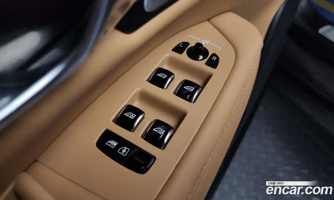 Volvo S90 2023 2.0 автомат (гидро), фото 35