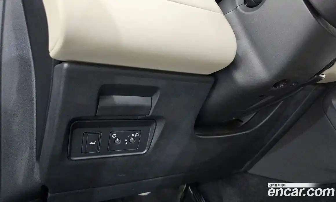 Land Rover Discovery Sport 2025 2.0 автомат (гидро), фото 28