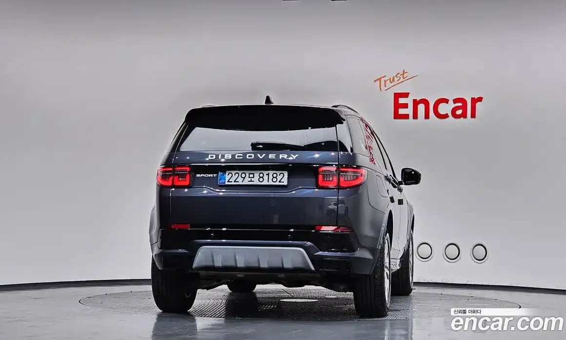 Land Rover Discovery Sport 2025 2.0 автомат (гидро), фото 3