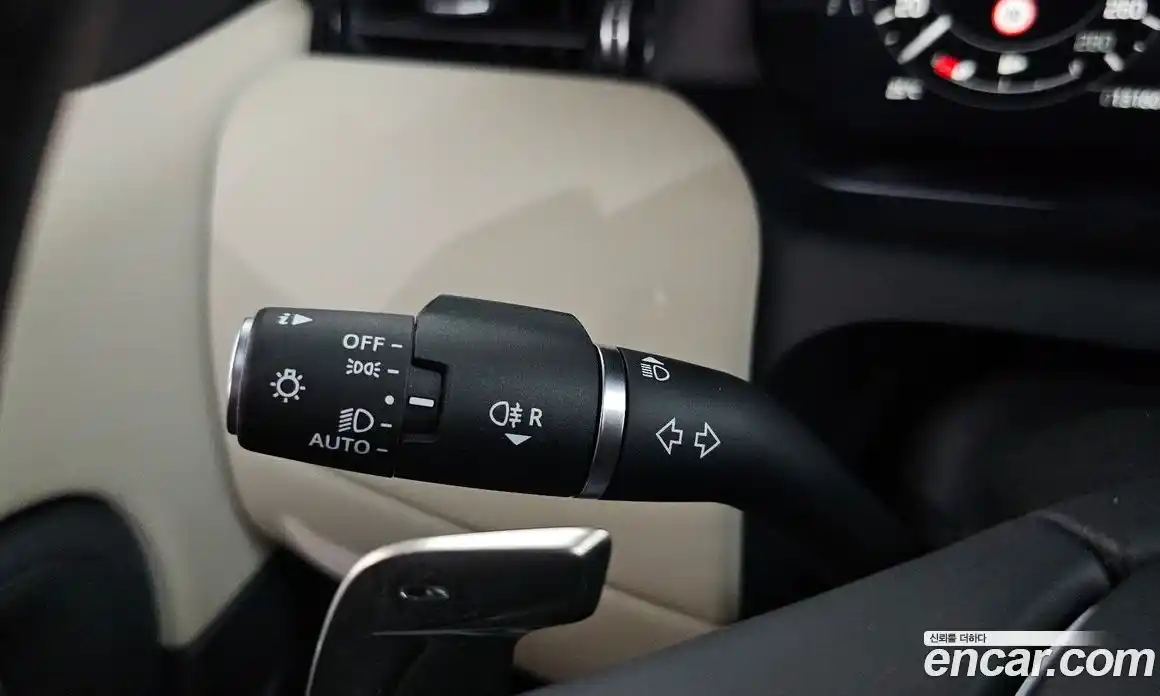 Land Rover Discovery Sport 2025 2.0 автомат (гидро), фото 36