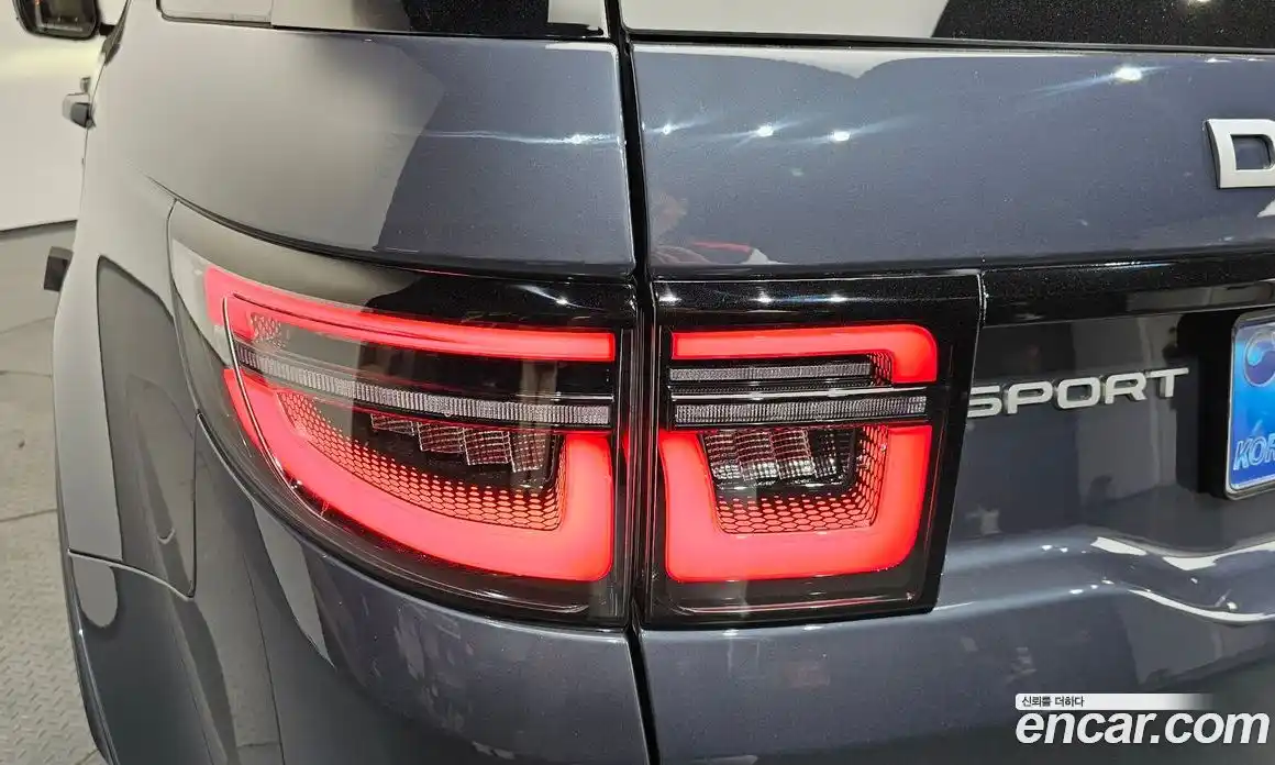 Land Rover Discovery Sport 2025 2.0 автомат (гидро), фото 8