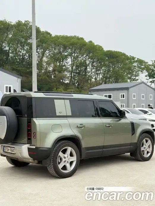 Land Rover Defender 2020 2.0 автомат (гидро), фото 3