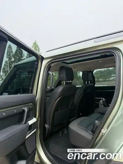 Land Rover Defender 2020 2.0 автомат (гидро), миниатюра 8