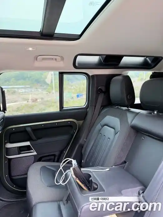 Land Rover Defender 2020 2.0 автомат (гидро), фото 10
