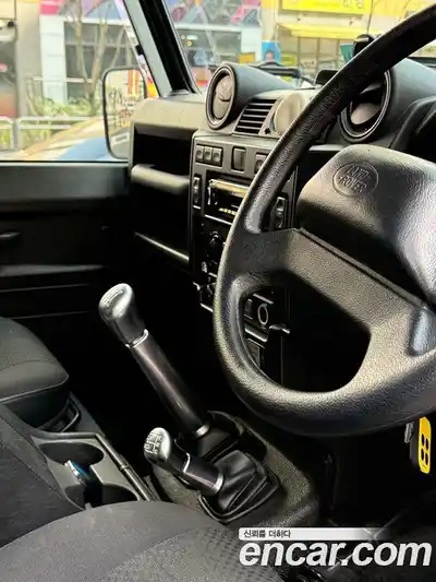 Land Rover Defender 2012 2.2 механика, миниатюра 7