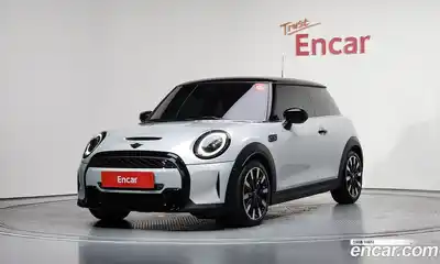 Mini Cooper, 2022, 21 261 км