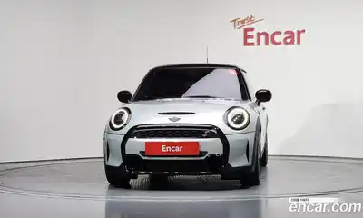 Mini Cooper 2022 2.0 автомат (гидро), миниатюра 3
