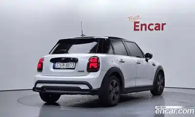 Mini Cooper 2023 1.5 автомат (гидро), миниатюра 2