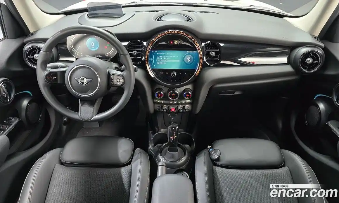 Mini Cooper 2023 1.5 автомат (гидро), фото 7