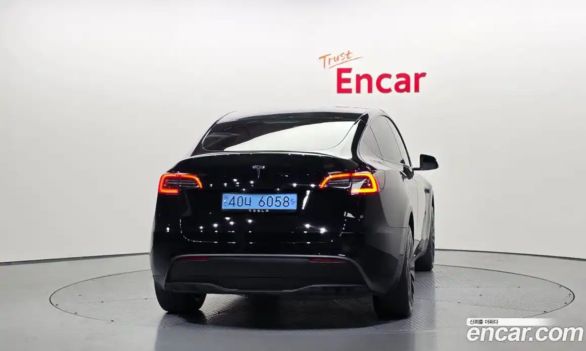 Tesla Model Y 2023 0.2 гидро, фото 4